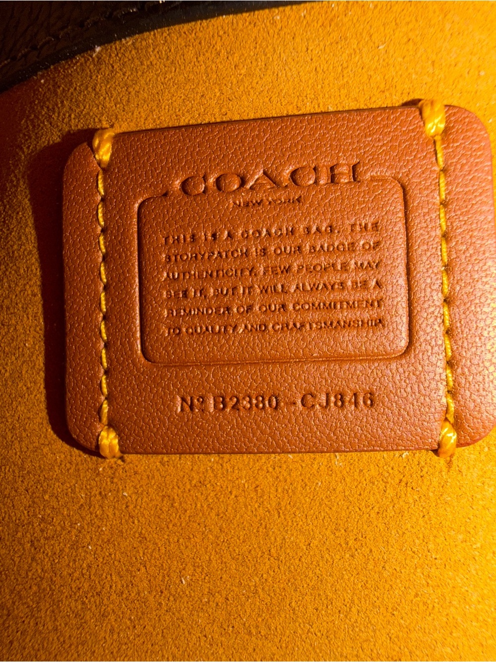 Coach Tabby Messenger 19 - Picture 8 of 10